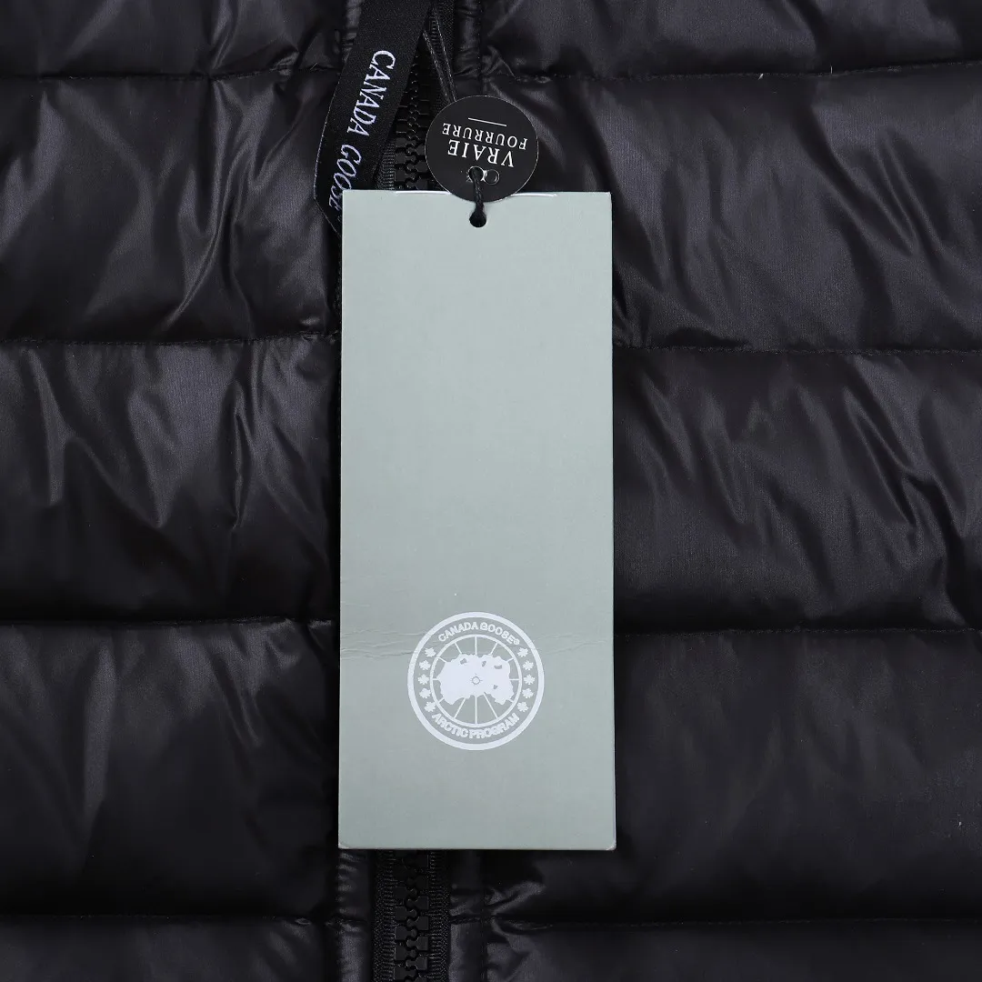 F CANADA GOOSE ： ： ， ， ， ， ， ， 。 ， Breathable Power Stretch® ， ， Goose I.D. 2 ： ， ，
